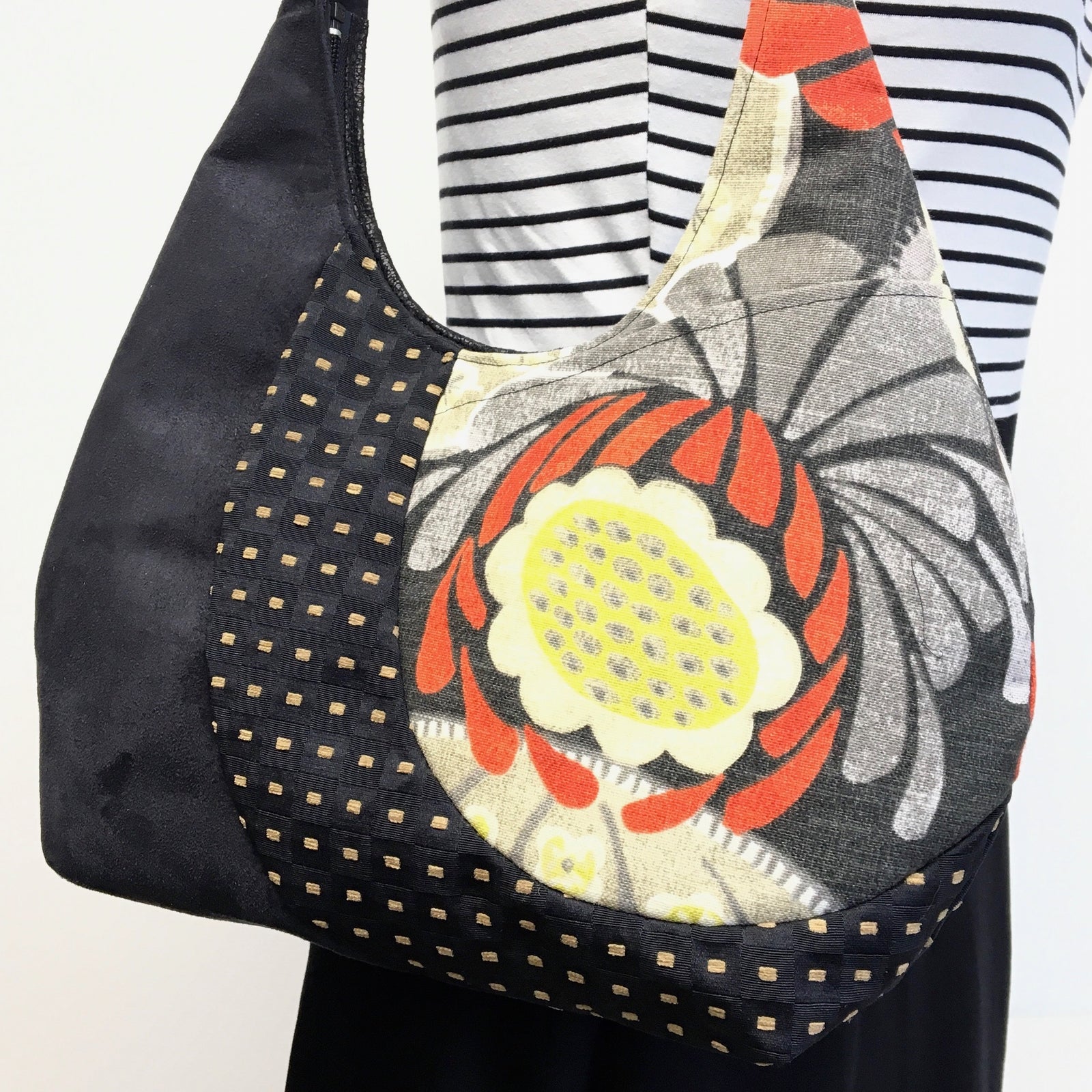 Hobo Bag Orange/Grey/Black Seed Pod